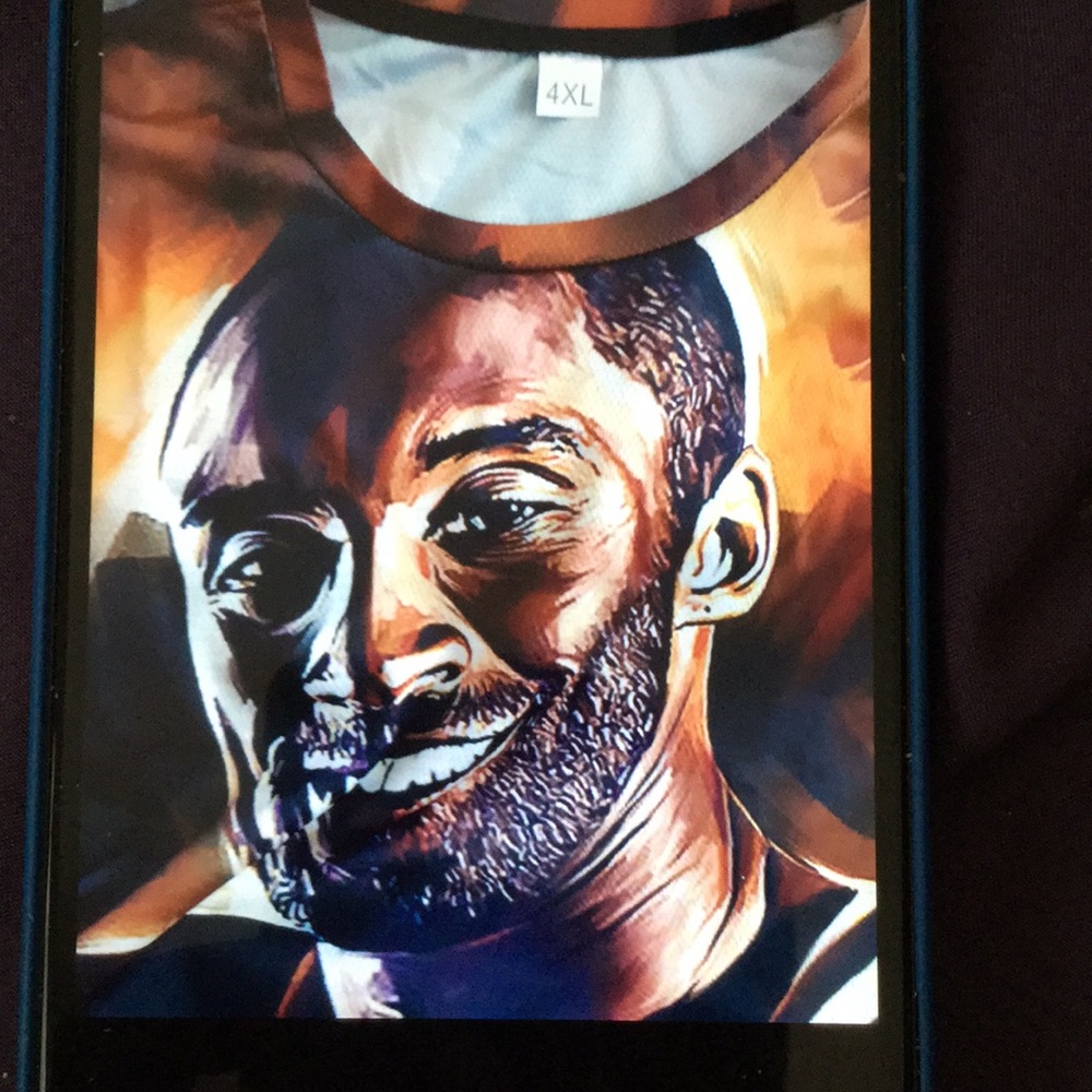 Kobe Bryant 3-D front and back T-shirt